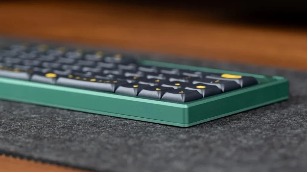 CannonKeys Bullet Train